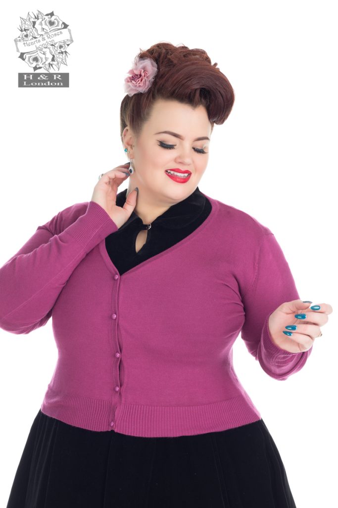 V Neck Cardigan in Wine